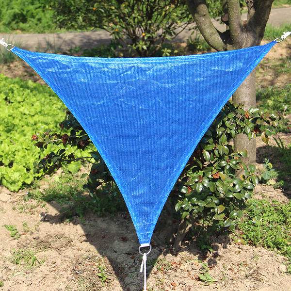 De Triangle Canopy Sail is een schaduwluifel met drie zijden